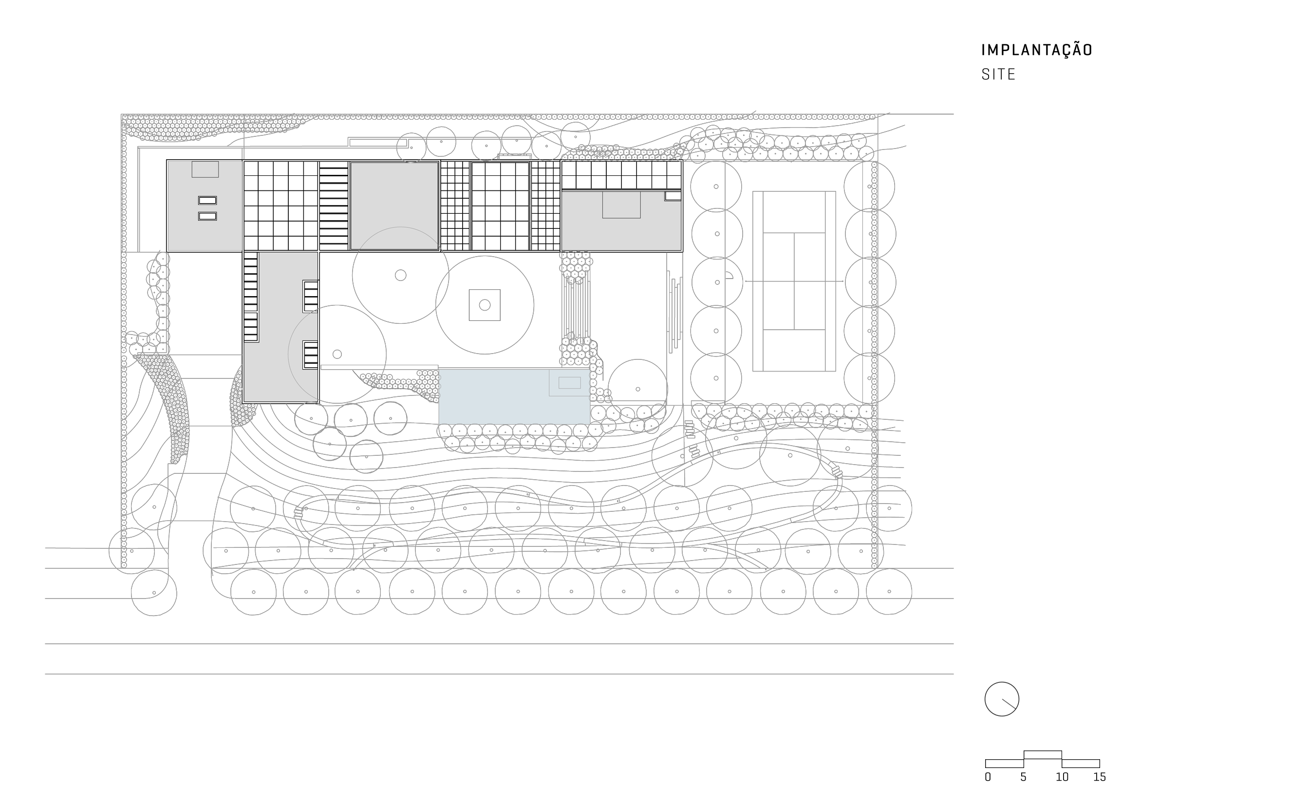 2007_residencia_fn_plantas_implantação